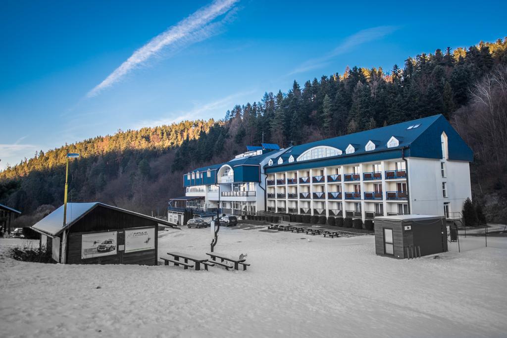 Hotel Plejsy Krompachy Exterior photo